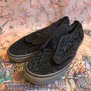Black cheetah print vans. Size 7